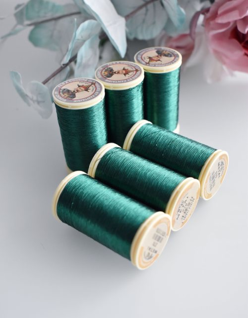 Sajou Metallic Thread Pine Green color 270