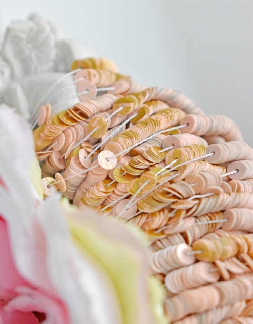 Porcelain Bright Pink with Gold marbling Sequins Flat 4mm